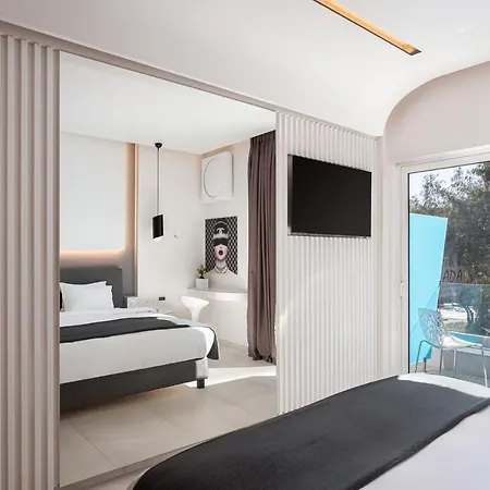 Mirada Hotel 3*