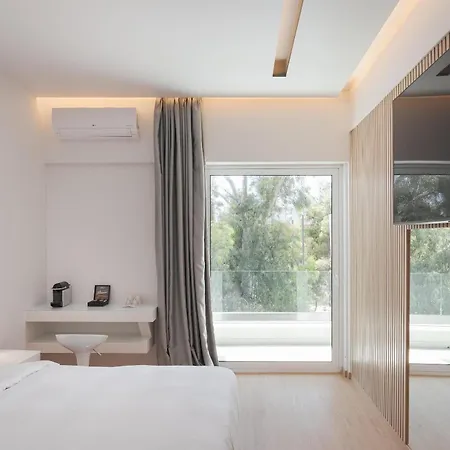 Mirada Hotel 3*